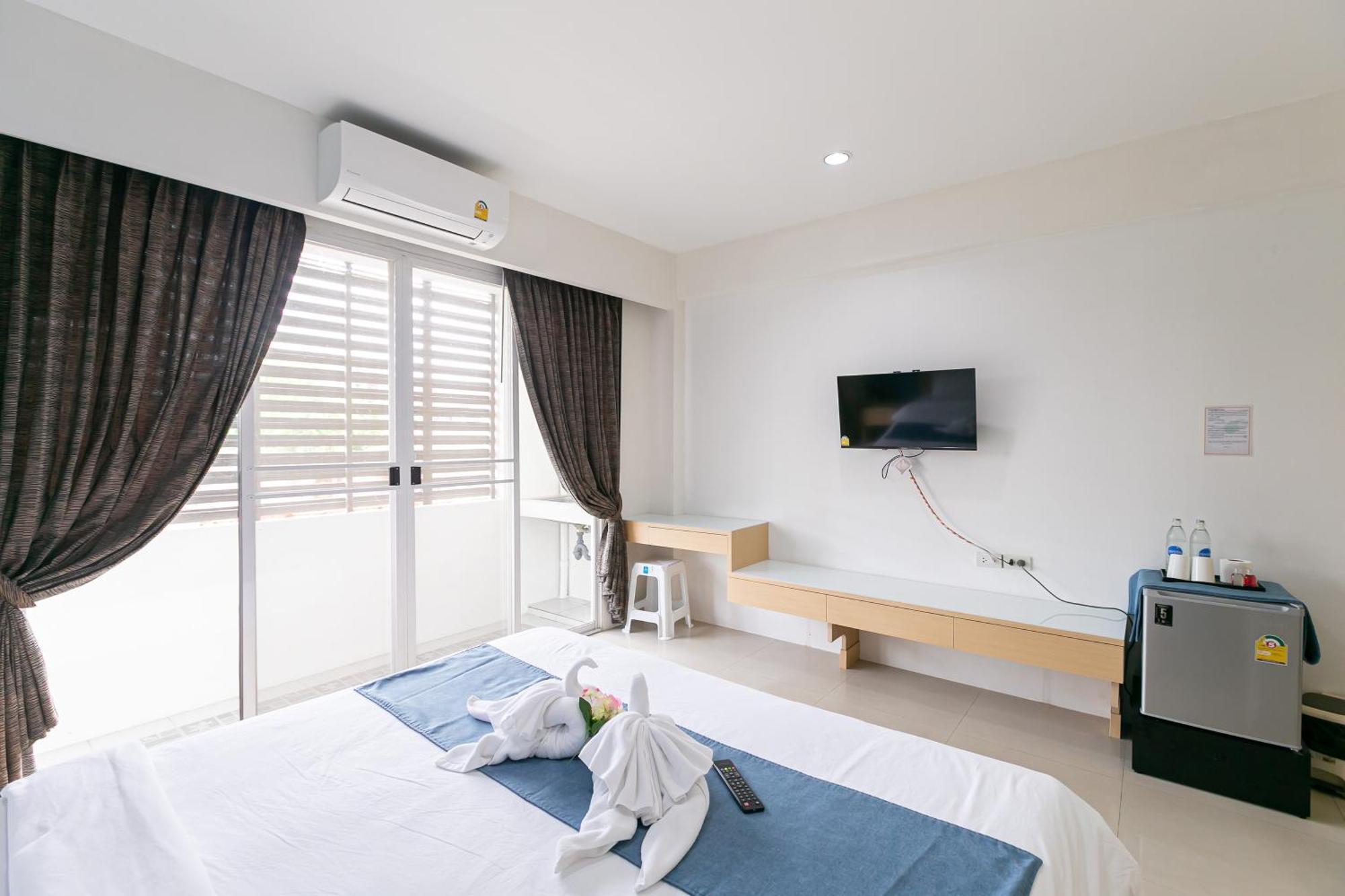 Ruan Plaisoi Apartment Bangkok Exterior foto